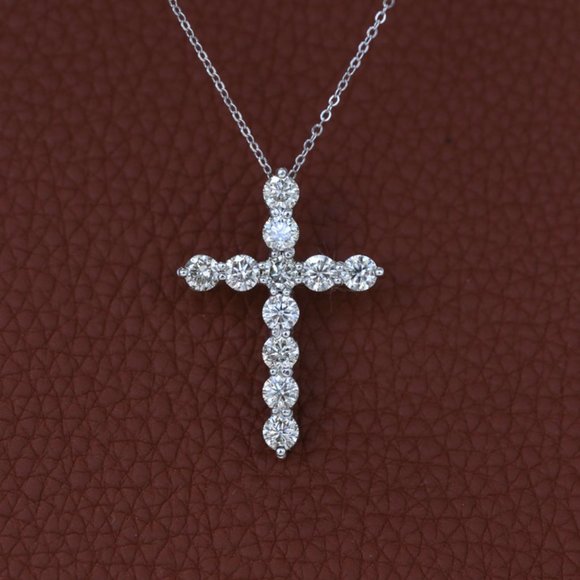 Cross Diamonds and Gold Pendent Necklace - Picture 5 of 5
